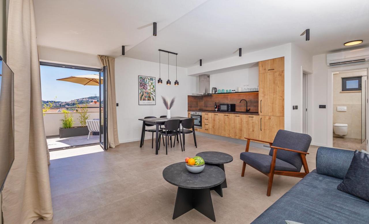Apartman Blacksmith By Duhomes *